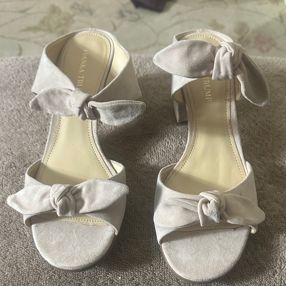 Ivanka Trump Women's Beige Knotted Heels